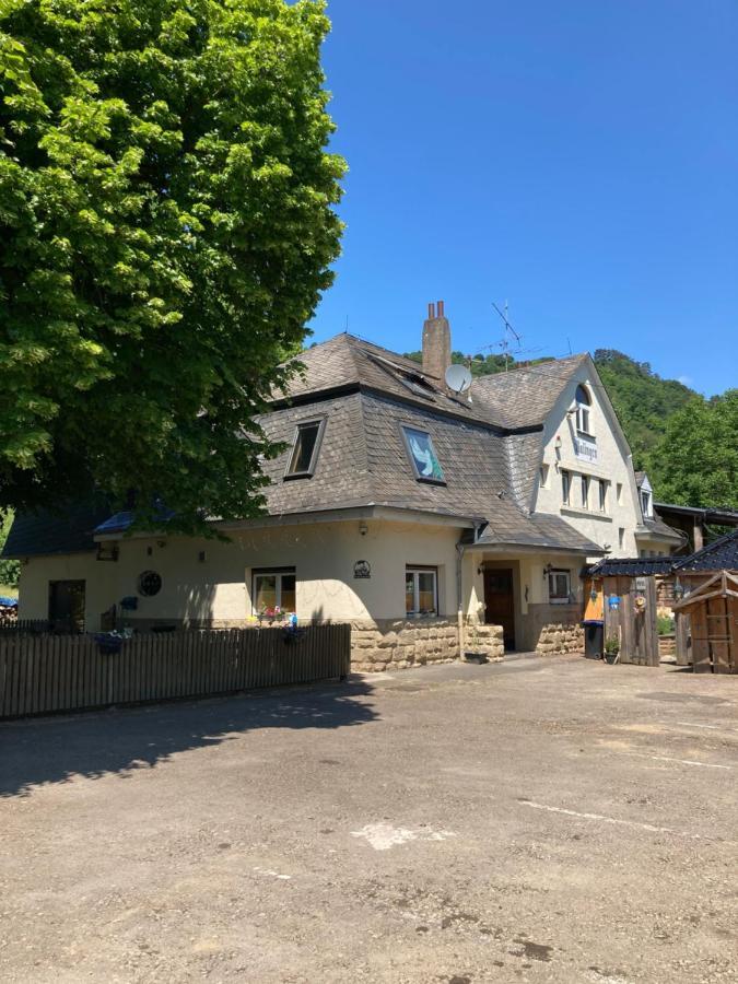 Appartement Bergs Bahnhof à Ralingen Extérieur photo